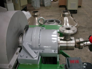 Separazione di centrifuga orizzontale del decantatore di 3 fasi e controllo automatico di purificazione