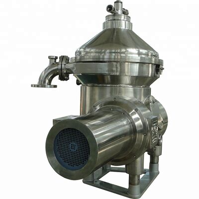 Separatore di centrifuga a disco per birra industriale a basso livello di rumore, capacità 5000-7000 L/h e in acciaio inossidabile standard alimentare